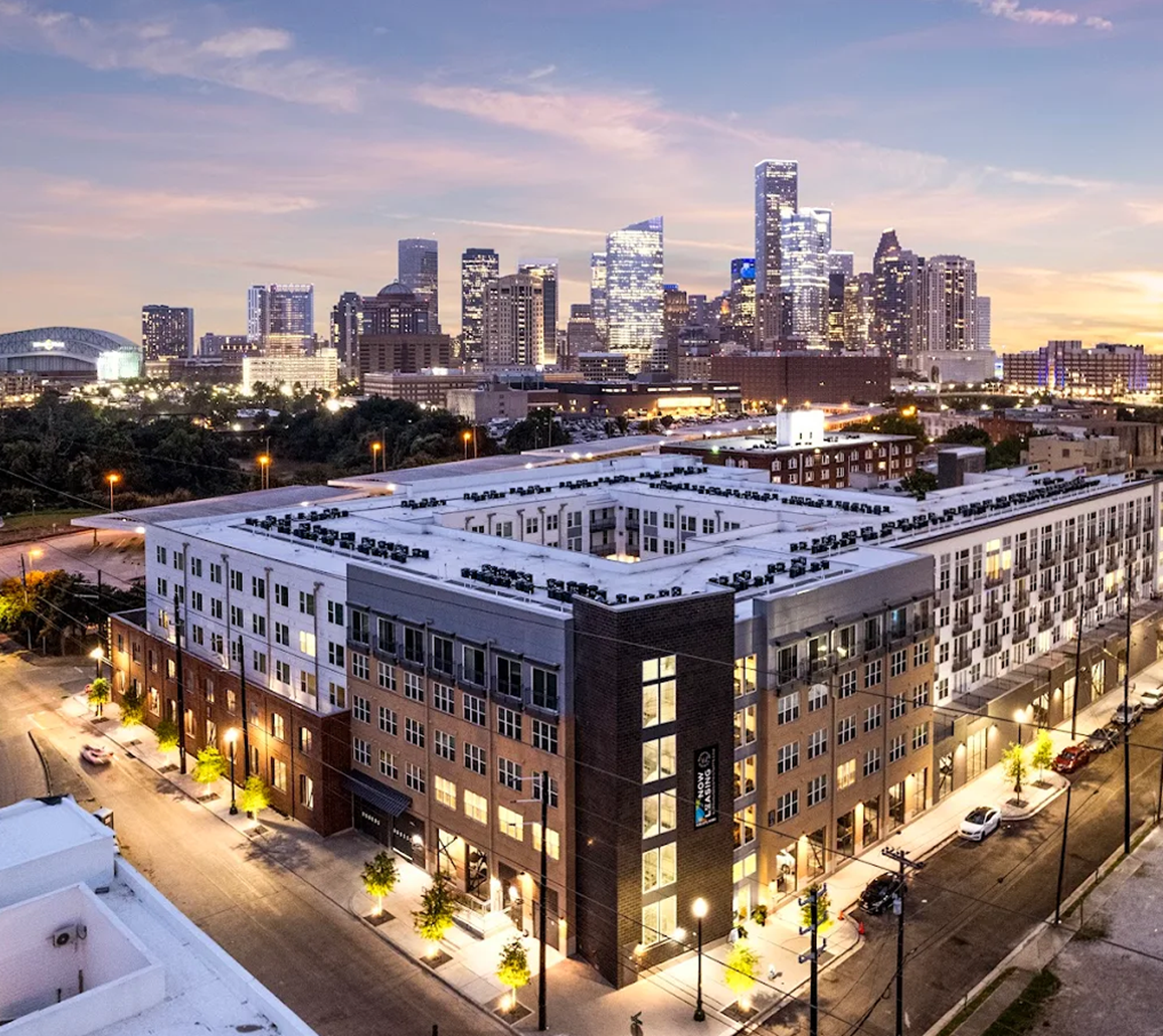 The Warehouse District Houston – Watercolors Roatan Honduras